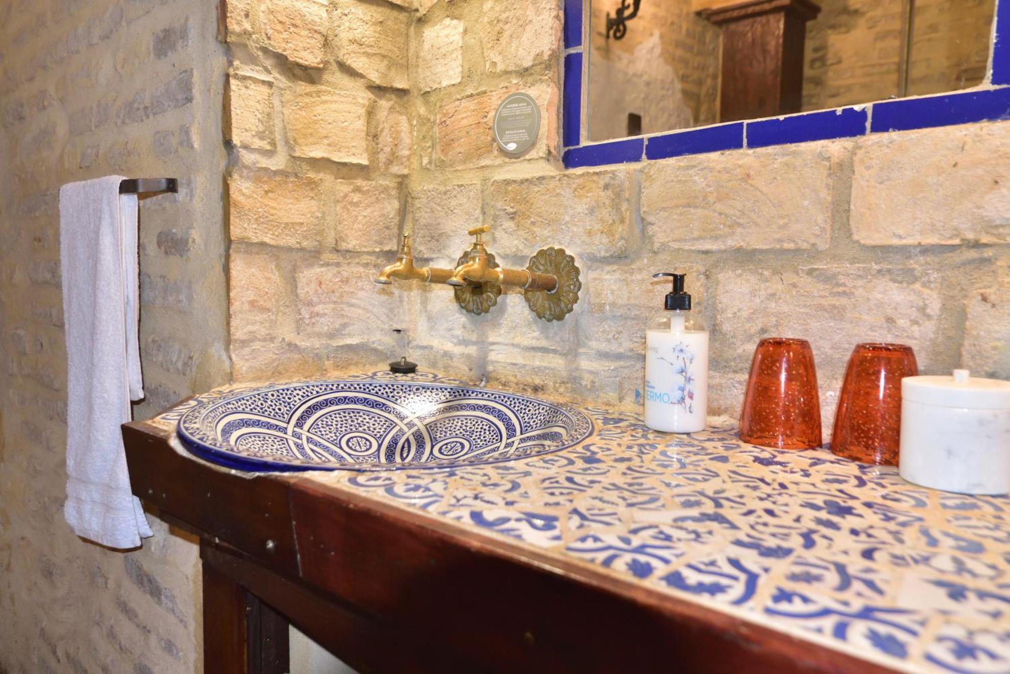 Suite Dona Ines Barrio Santacruz Sevilla Eksteriør billede