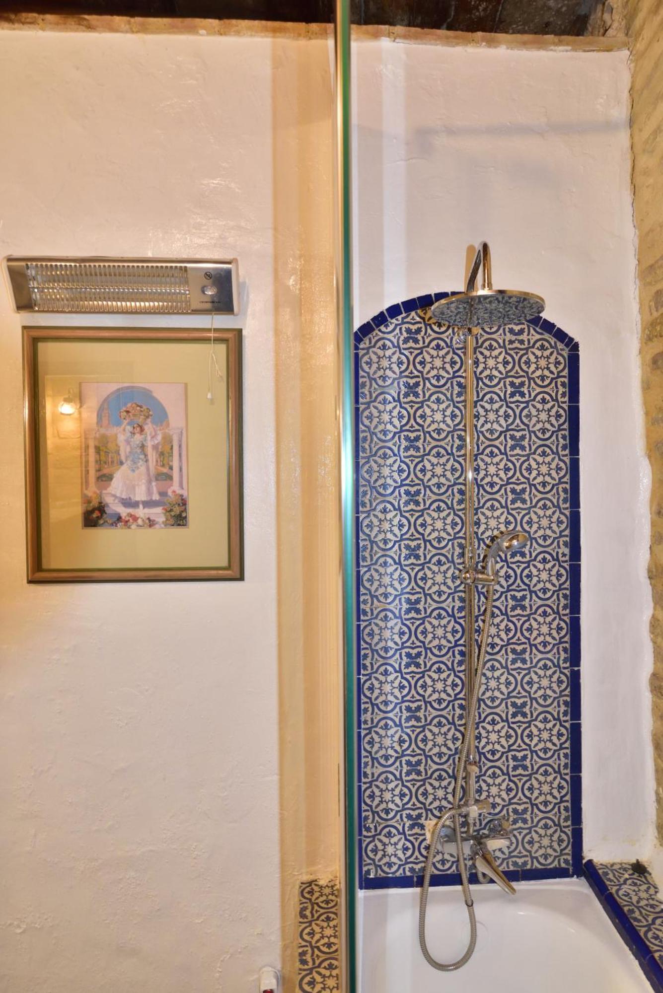 Suite Dona Ines Barrio Santacruz Sevilla Eksteriør billede